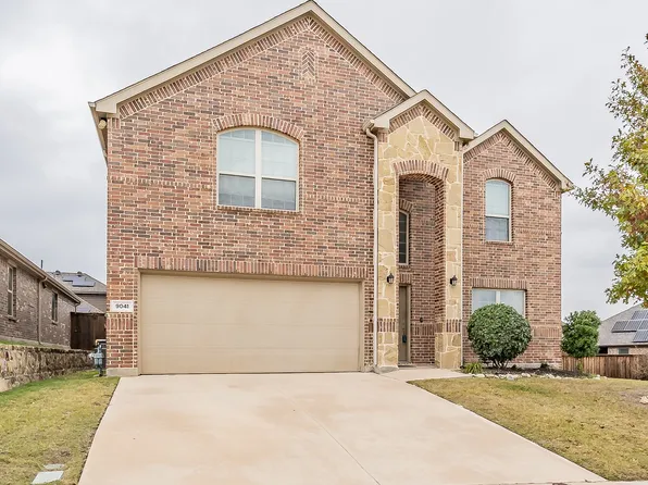 9041 Bronze Meadow Dr, Fort Worth, TX 76131