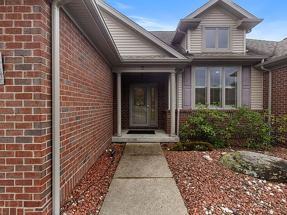 4th image of 11 Azalea Ct