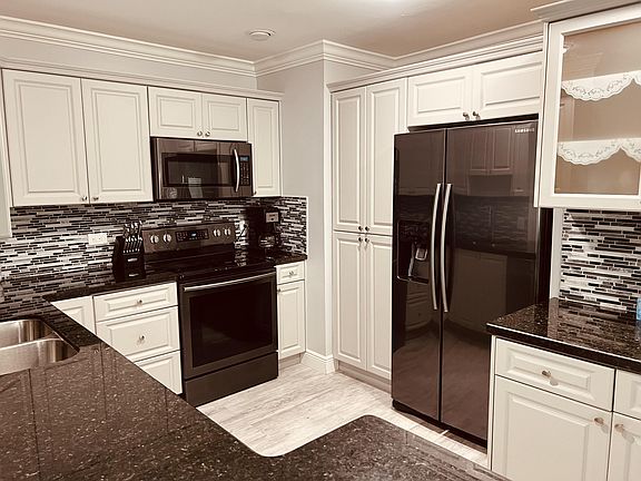 2nd image of 3151 SW Natura Ave
