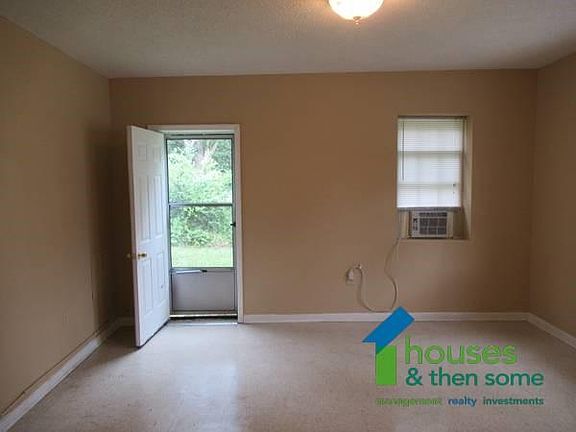 2nd image of 601-603 Wildwood Dr