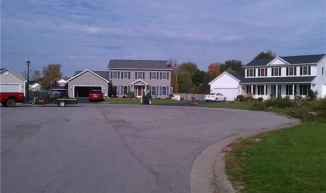 1st image of 76 Diana Dr