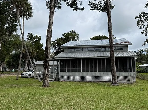 11610 N Caribee Pt, Inglis, FL 34449