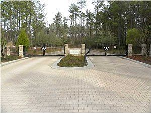2nd image of 1001 Ironwood Ct