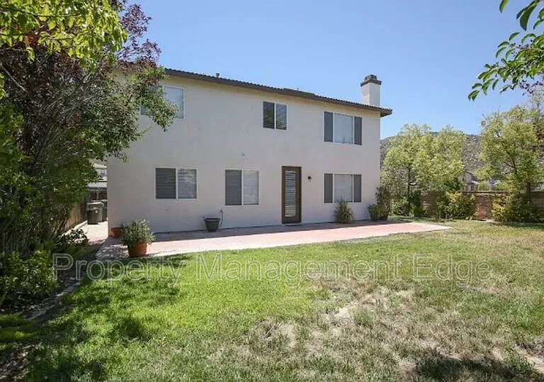 23536 Silverwood St — Photo 22