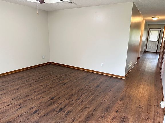 3rd image of 2808 NW Mill Pl