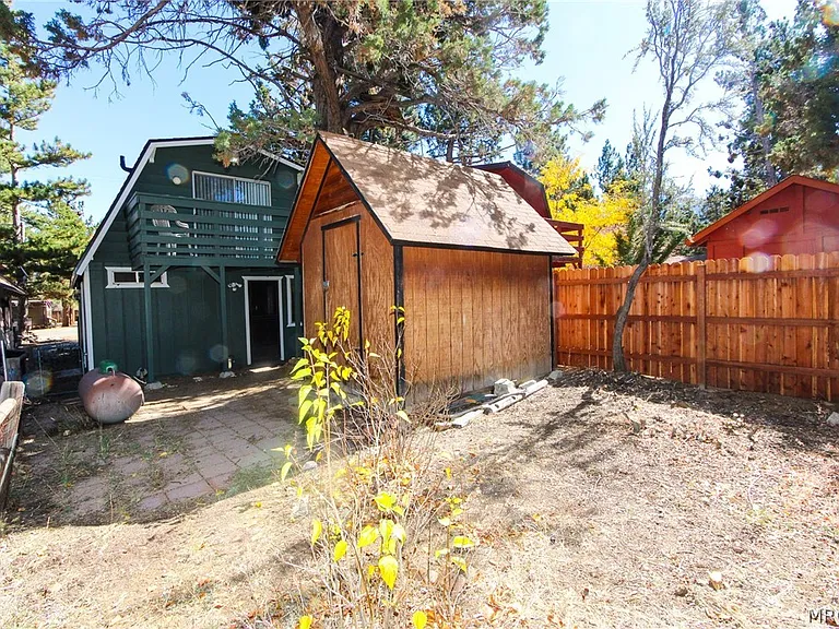 692 San Bernardino Ave — Photo 20