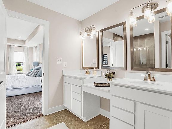 4th image of 4769 E Shadowbrook Dr