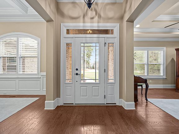 5th image of 5600 Bella Terra Ct