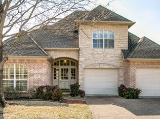 1707 Masters Dr, Desoto, TX 75115