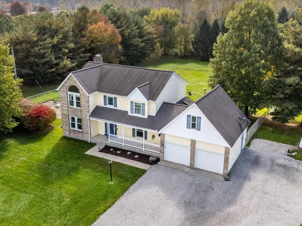 8297 Blacks Rd SW, Pataskala, OH 43062