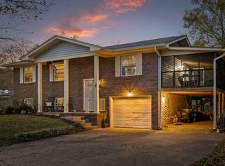 7203 Sterling Rd, Hixson, TN 37343