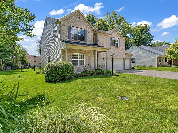 2nd image of 6127 Maple Branch Pl