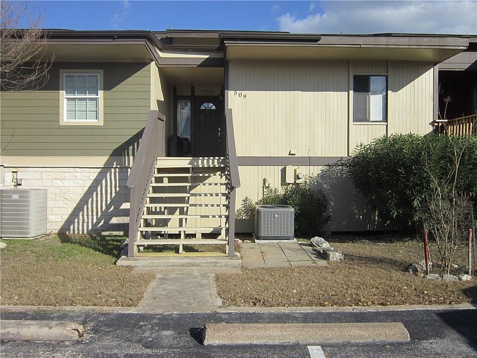 1st image of 509 Demarett Dr #14
