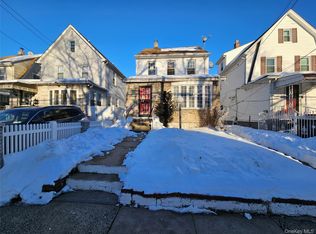 11311 198th St, Saint Albans, NY 11412