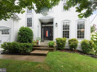 1604 Petes Ct, Crofton, MD 21114