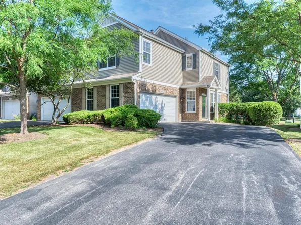 24341 Leski Ln, Plainfield, IL 60585