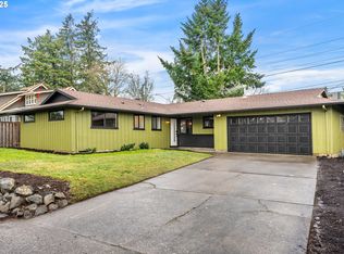 16521 SE Ankeny St, Portland, OR