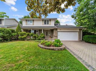 625 Steeplechase Dr, London, ON N6J 3P3