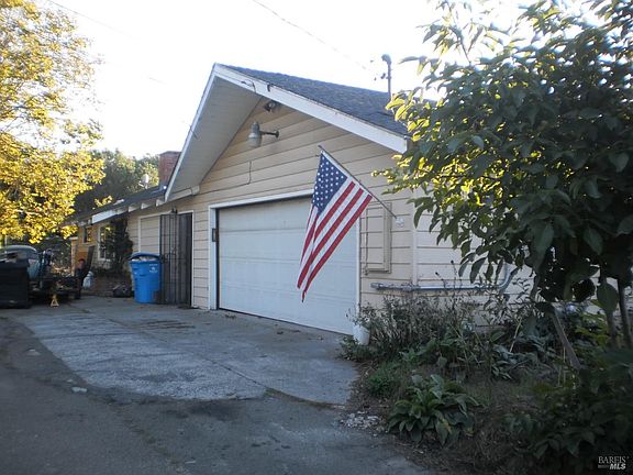 2nd image of 8843 Barnett Valley Road