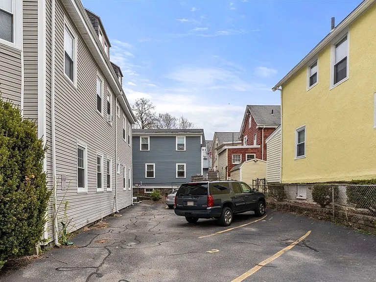 50-52 Shepard St #2 — Photo 13