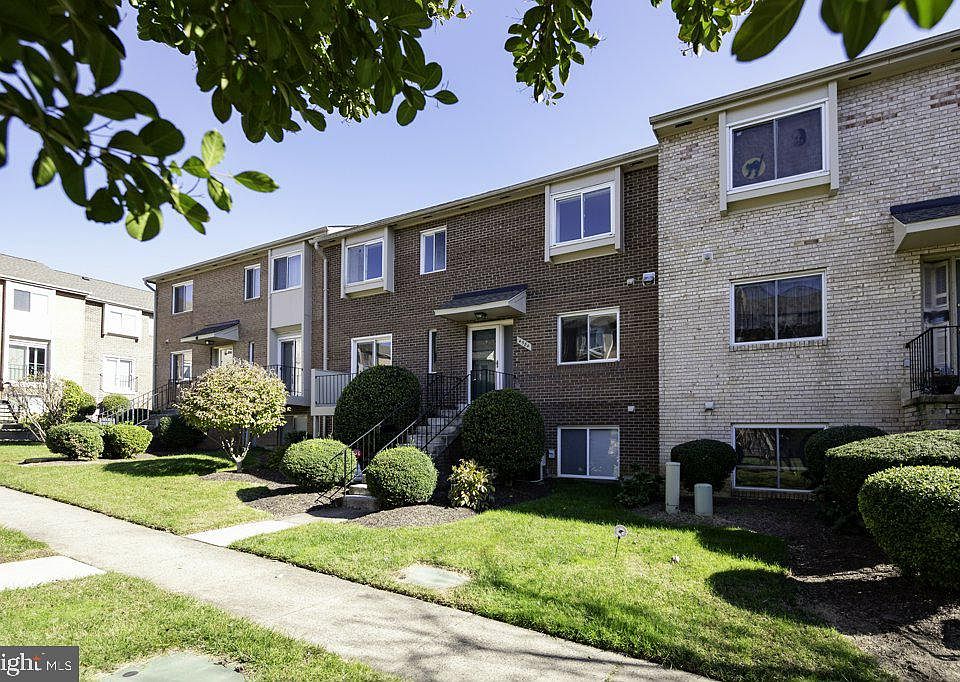 1st image of 4584 Conwell Dr