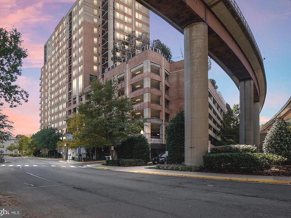 1st image of 2451 Midtown Ave #518