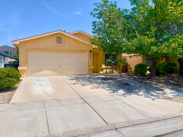 6419 Amberside Rd NW, Albuquerque, NM 87120