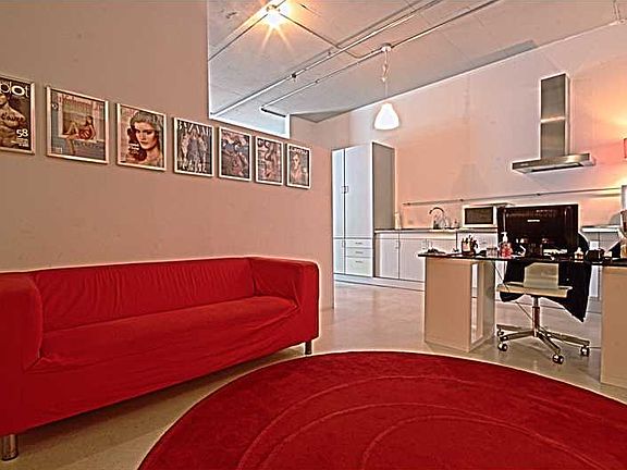 5th image of 1560 Lenox Ave APT 306