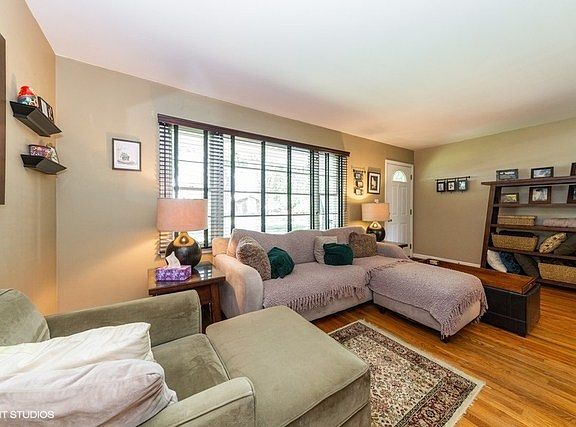 3rd image of 4807 Bonner Dr