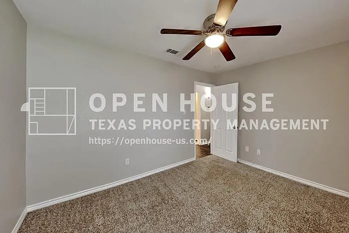 3817 Kippers Ct — Photo 14