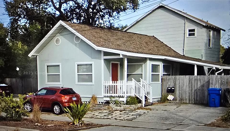1st image of 1732 2nd St S