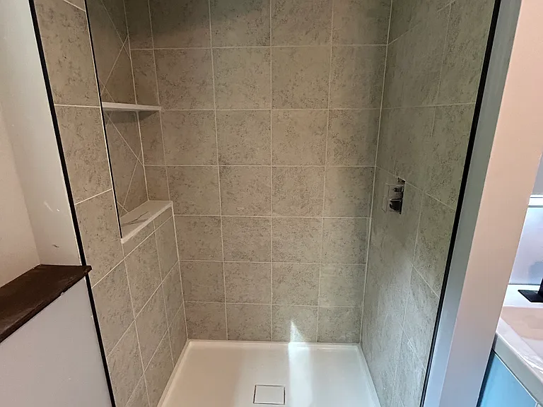 2 Libby Ln — Photo 8