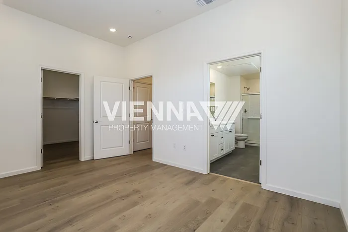 8086 Quiet Knolls Dr — Photo 14