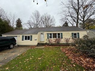 8083 Broadmoor Rd, Mentor, OH 44060