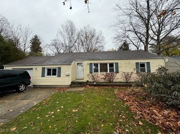 8083 Broadmoor Rd, Mentor, OH 44060