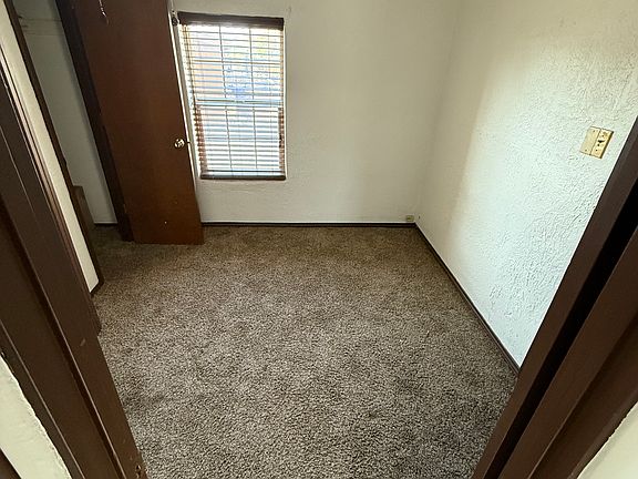 5th image of 823 E Picacho Ave