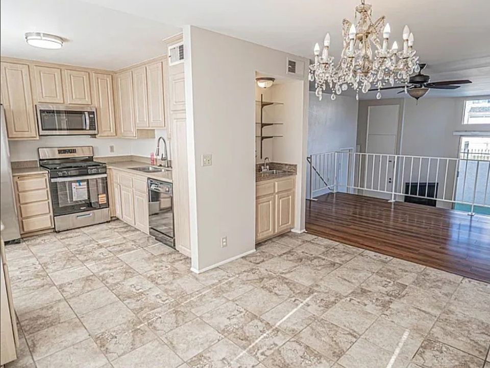 1st image of 9950 Topanga Canyon Blvd Unit 26