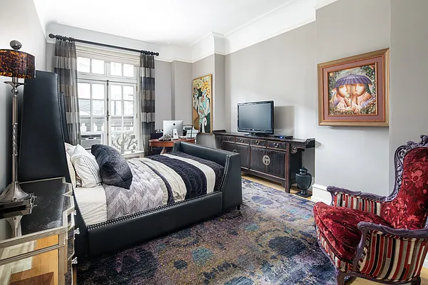 Rented by Sotheby's International Realty | media 14