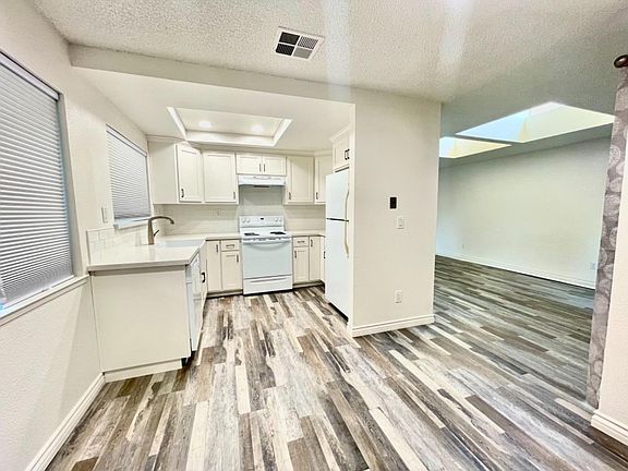 2nd image of 325 Standiford Ave APT 11
