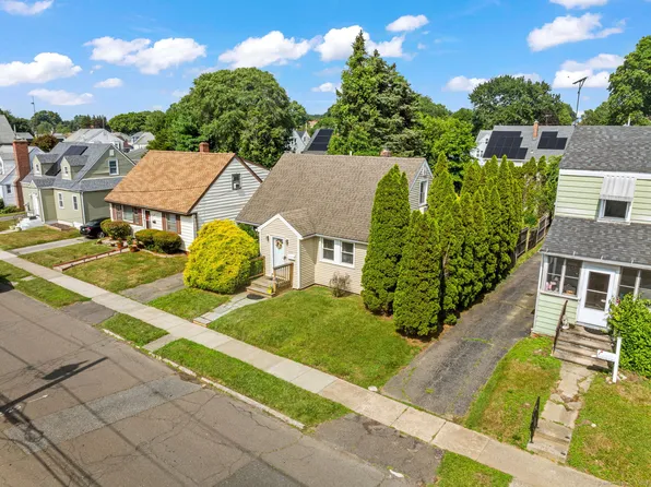 138 Franklin Avenue, Stratford, CT 06614