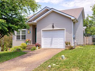 3900 Mimosa View Dr, Louisville, KY 40299