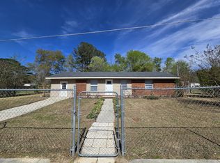 109 Elm St, Claxton, GA 30417
