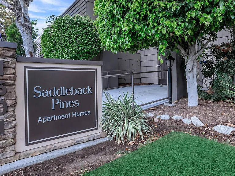 Saddleback Pines Apartment Homes — Photo 6