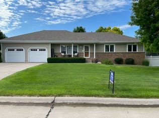120 Galway Rd, Aurora, NE 68818