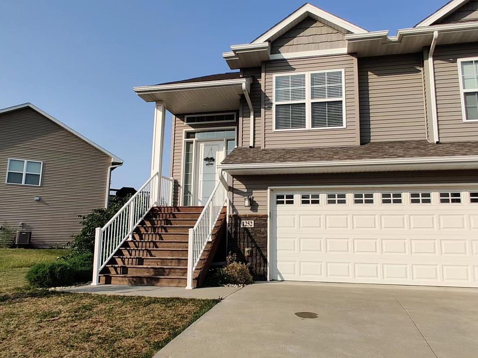 1st image of 1252 Daisy Cir