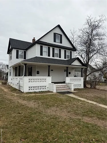 79 Brook St Photo 1