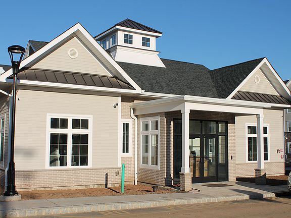5th image of 500 Parker Ln #Townhouse 23p