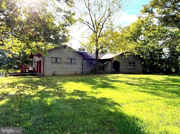 2834 Ridge Rd S, Martinsburg, WV 25403