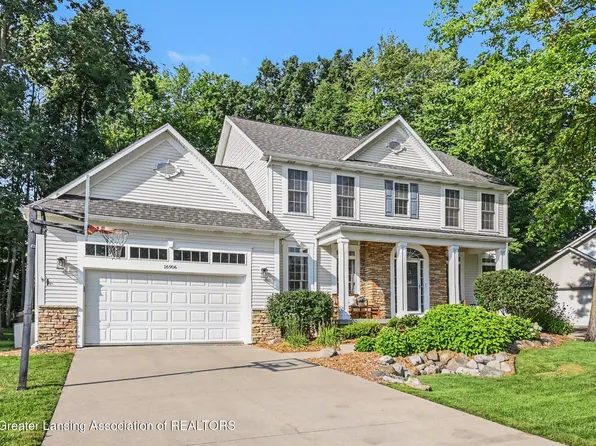 16906 Broadview Dr, East Lansing, MI 48823