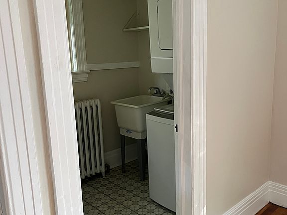 5th image of 33-35 Oakland St